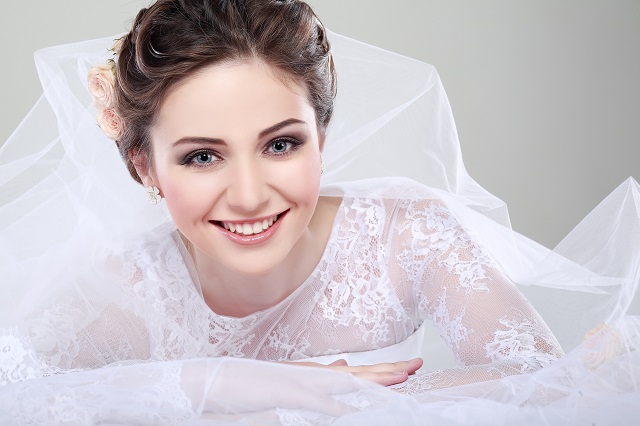 Portrait of beautiful bride. Wedding dress. Wedding decoration